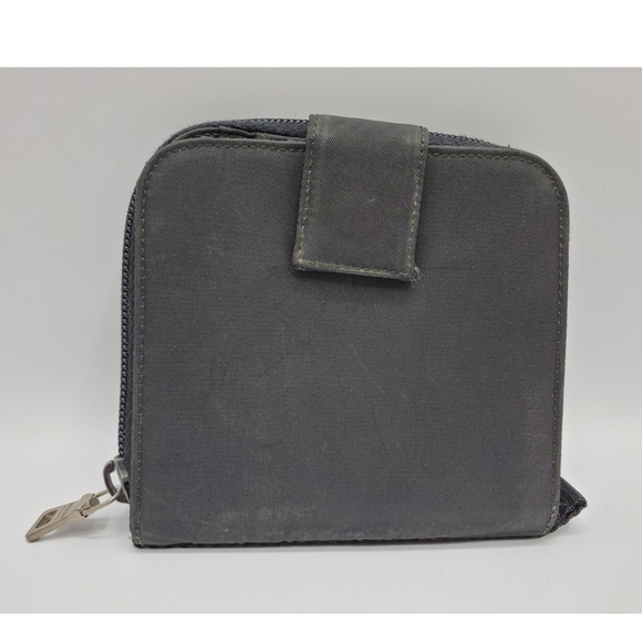 Authentic Preowned Prada Bifold Wallet - Picture 2 of 9